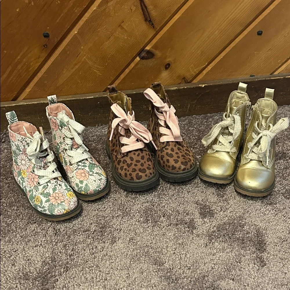 Toddler girls size 7 cat & jack combat boots bundle!!